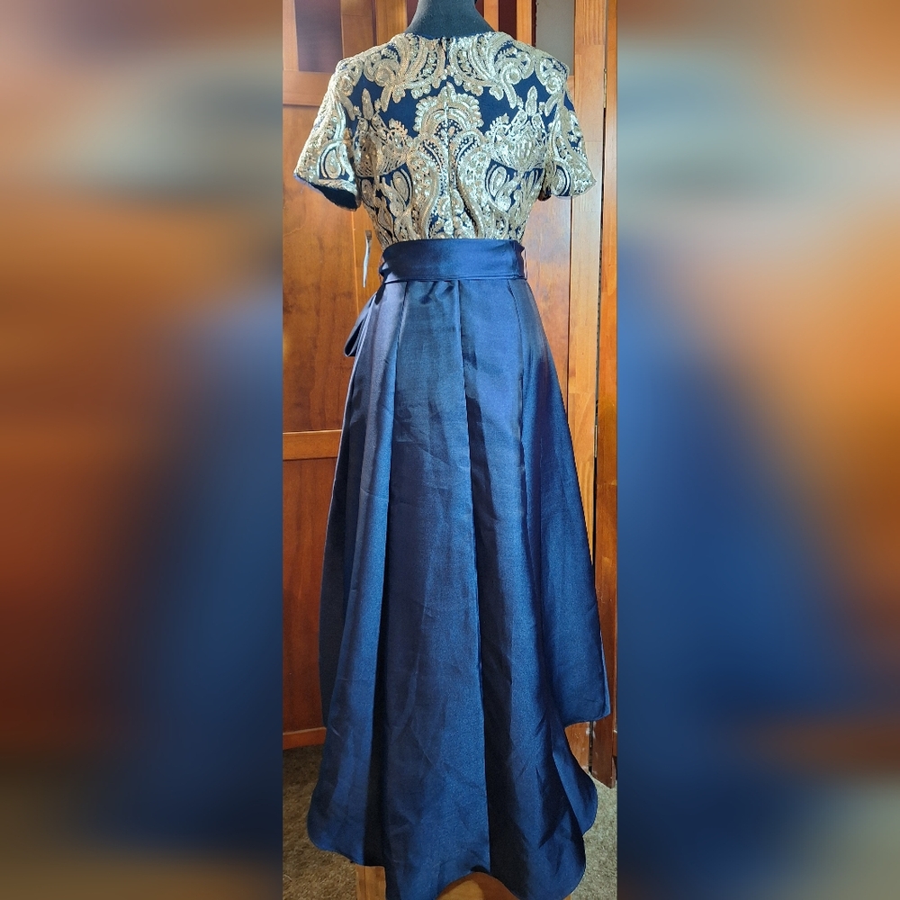 NWT R&M RICHARDS Navy and Gold Maxi Dress - Picture 4 of 10